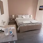 Oda ve Kahvaltı Al Qatta 4*